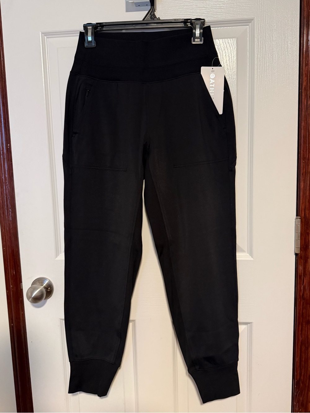 Athleta Venice Jogger Black Size Small nwt